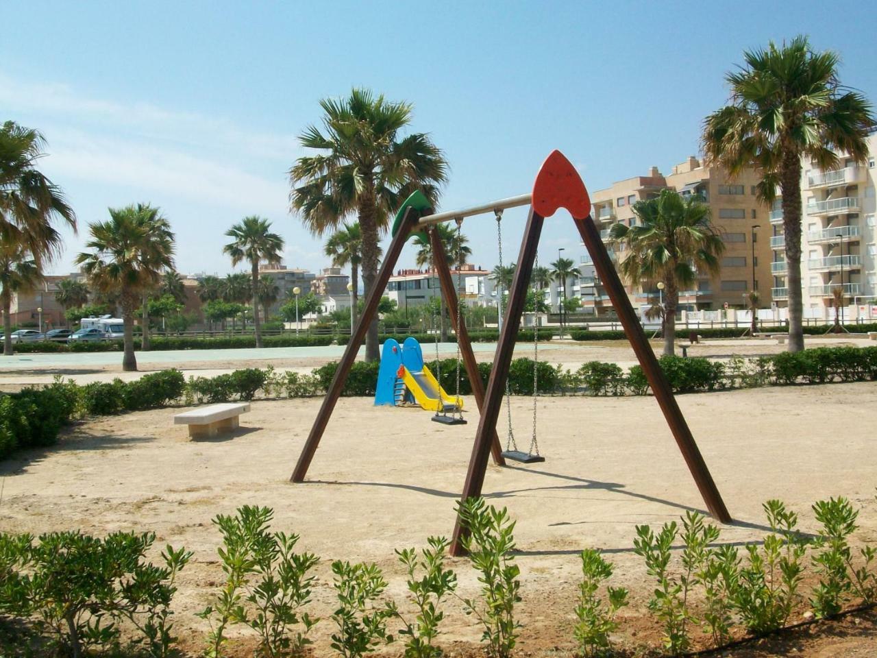 Neptuno Apartamento - Frente A La Playa Daimús Exterior foto