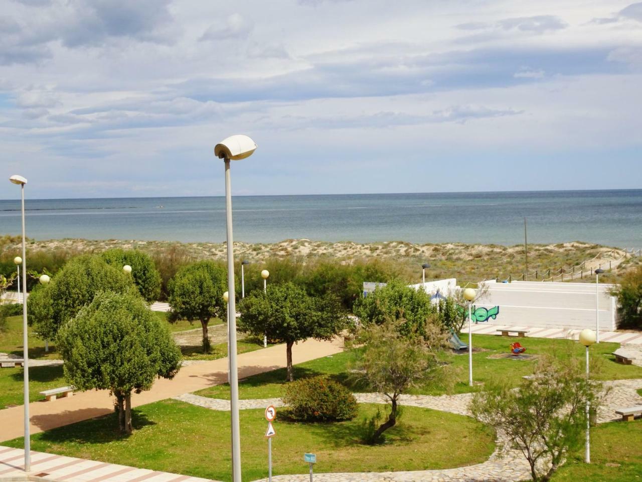 Neptuno Apartamento - Frente A La Playa Daimús Exterior foto